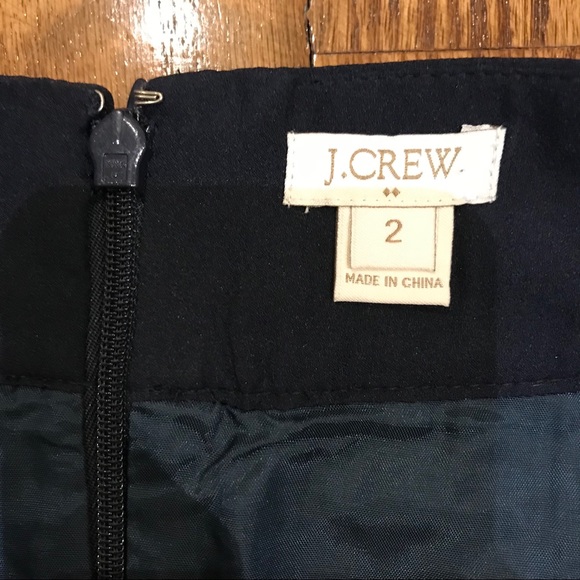 J Crew Pleated Navy Skirt 2 - Picture 2 of 3